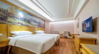Vienna Hotel Shenzhen Pingdi Huancheng South Road - 7