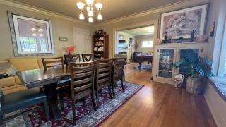 5BR Gated Parking Historic Home - 5