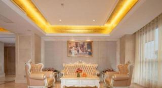 Vienna Hotel Guangxi Tiandong Times Plaza - 1
