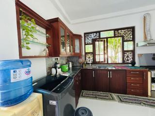 Nisha Grean Heaven - 1