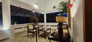 Space Room By HEXA Stays - Trivandrum - 6