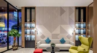 Borrman Hotel Lipu Central Plaza - 4