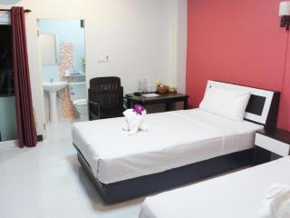 Nan Treasure Hotel - 9