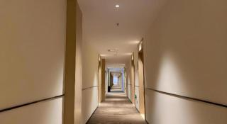 City Comfort Inn Wuhan Yangluo Wanda Plaza - 1