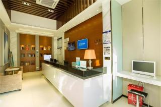 City Comfort Inn Hotel Wuhan Optics Valley Square Metro Station Zhongnan Minzu University - 9