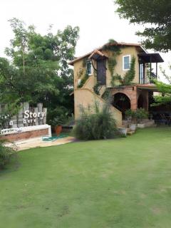 Villa Tuscany Country Resort - 8