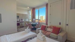 Bright & Bold+NYC View, Sleep 13, Park 2 cars FREE - 7