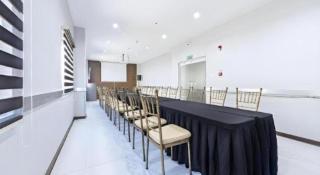 Eighty Eight Hotel - 1