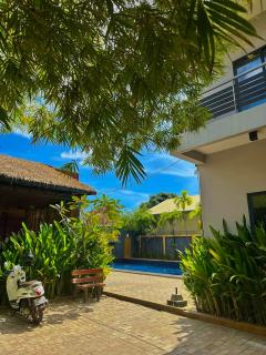 AhuraMazda Hotel - 0