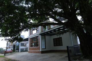 Red cloud munnar - 1