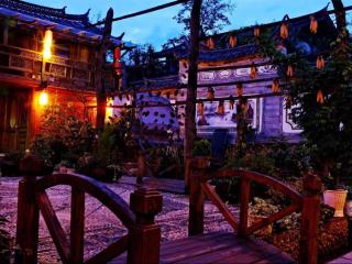 Lijiang Baisha Holiday Resort - 5