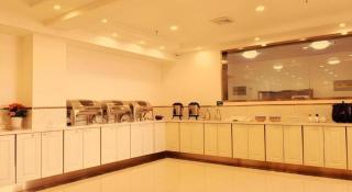GreenTree Inn Shenyang Tiexi Huaxiang Road Metro Station Express Hotel - 4