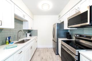 Sun, Sand, Coastal Haven 2 - 4