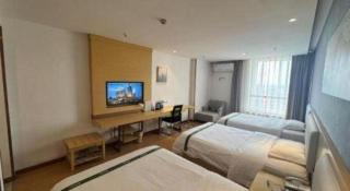 GreenTree Inn Huanggang City Wuxue City Kanjiang Avenue - 7