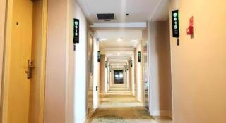 GreenTree Inn Urumqi Airport Tianyi International City - 5