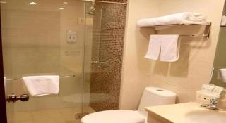 GreenTree Inn Zibo Renmin Park - 9