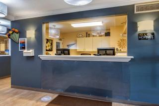 MainStay Suites Emporia - 4