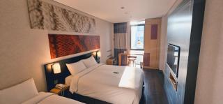 Central Seven Hotel by Kwon Busan Seomyeon - 5