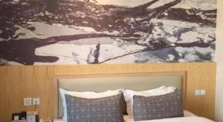 ST. MORITZ BUSINESS HOTEL - 2