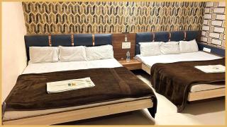Jaisinghpura Road Mahakal # Ashray Palace Near Mahakaleshwar Jyotirlinga And Railway Station - Free Wi-Fi # Room Service # Fully Air Conditioning Premium Rooms - Top Rated Hotel In Ujjain - 6