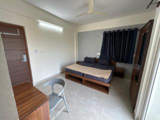 Richies Colive PG Kadubeesanahalli - 2