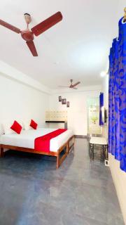 Deeptis Guest House - 4