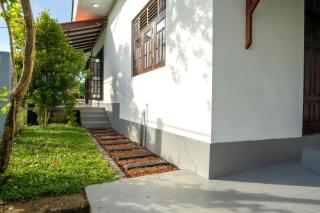 Villa Sky View Hikka - 9