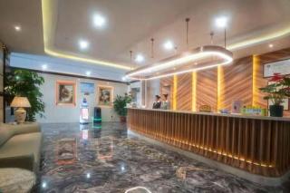 Dong Cheng Hotel - 6