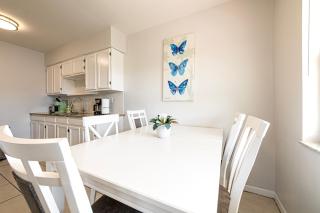 Sun, Sand, Coastal Haven 3 - 6