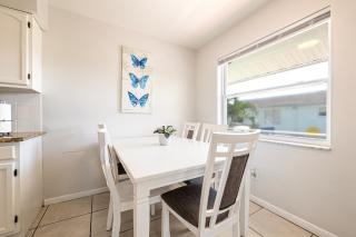 2bd 1ba Sunset 3 3Mins to Beach - 7