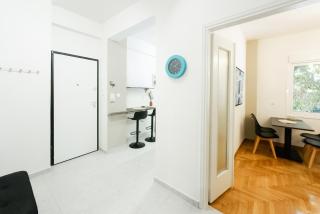 My Athens Home near Metro Station - 8