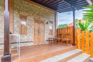 Few Mins Walk To Cafes & Beach Bb Guesthouse 6 - 8