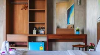 B2 Sea View Pattaya Boutique & Budget Hotel - 2