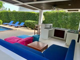 Villa 3 Tropical Oasis with Private Pool - 1