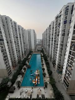 ZOOMSTAY, Gomti Nagar Extension, Near Palassio Mall & Ekana Stadium, Lucknow - 7