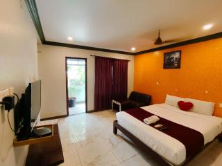 Sunrise Beach Resort - 5