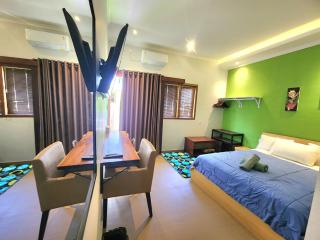 Nana's Villa Sanur - 1