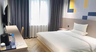 7 Days Inn Pingxiang Railway Station - 4