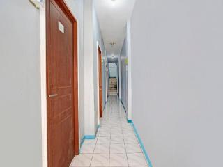 SPOT ON 90147 Gosepa Ambengan Plaza - 4