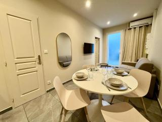 The jaguar of the skyscrapers - part dieu - medipole - 6