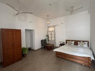 Mulberry Garden - Benares - 6