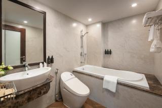 Bespoke Boutique Hotel Hanoi - 1