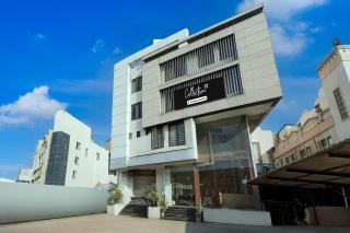 Super Collection O Motipura Bus Terminal Formerly Hotel Navjivan - 1