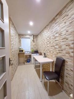 1 комн квартира, свой двор - 5