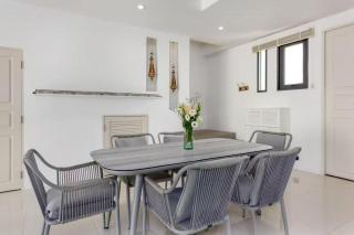 Villa K Elegant 2-Story Pool Villa in Plai Laem - 1