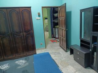 Delima Guest House Kangkar Pulai - 6