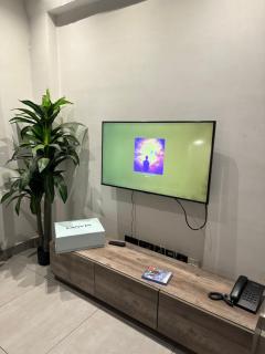 Urban Apartments Amal Suites - 1