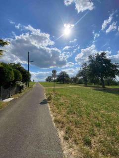 Studio Apartment - Preferred by Business Travellers - 8