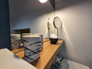 La Ligne - Angles-sur-lʼAnglin - 1