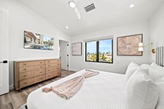 Point of Paradise - 7007 - 4